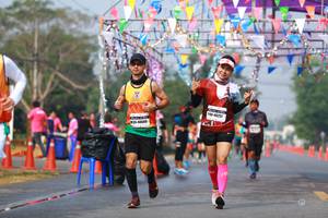 BIB: 40257, 40600
                            <button type="button" onclick="openModal(9924151)" class="btn btn-primary btn-sm float-right btn-popup" data-toggle="modal" data-target=".modal-high-quality">
                        <i class="fas fa-shopping-cart"></i> Add to Cart
                    </button>
                                            <button type="button" onclick="isThisMe(9924151, true)" class="btn btn-success btn-sm float-right btn-popup btn-isme hidden" data-toggle="tooltip" data-placement="bottom" title="นี่คือรูปของคุณใช่ไหม คลิกที่นี่เพื่อเอาเข้าอัลบั้ม">
                        <i class="fas fa-plus"></i> Add to album
                    </button>
                    <button type="button" onclick="isThisMe(9924151, false)" class="btn btn-warning btn-sm float-right btn-popup btn-isnotme hidden">
                        <i class="fas fa-ban"></i> Remove from album
                    </button>